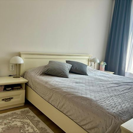 Triumph Apartment Burgas Exterior foto